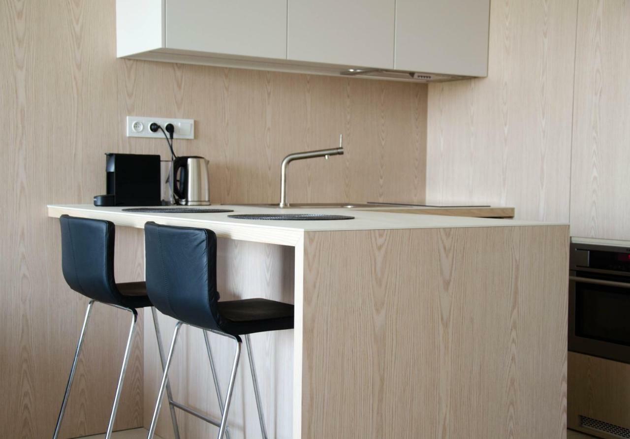 Luxlux Apartments Metro Slodowiec Варшава Экстерьер фото